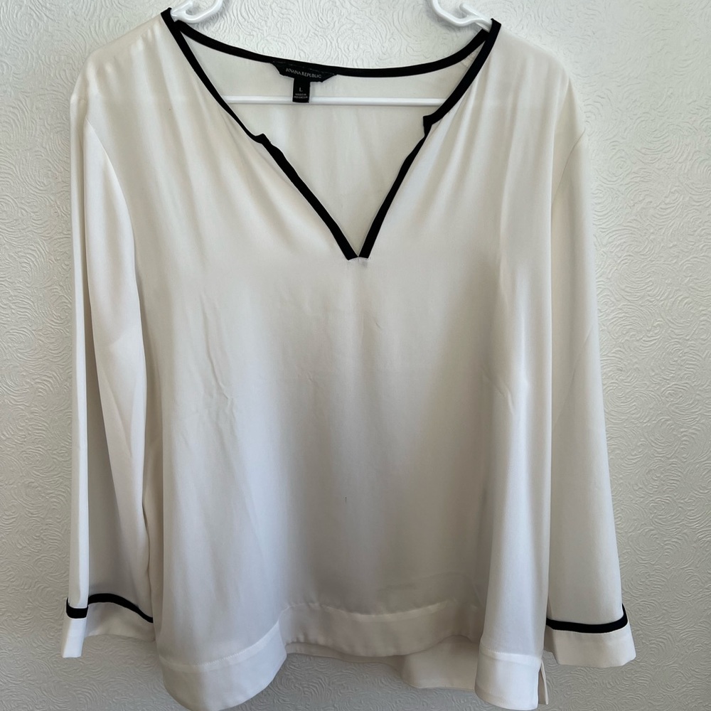 Banana Republic Vneck Blouse